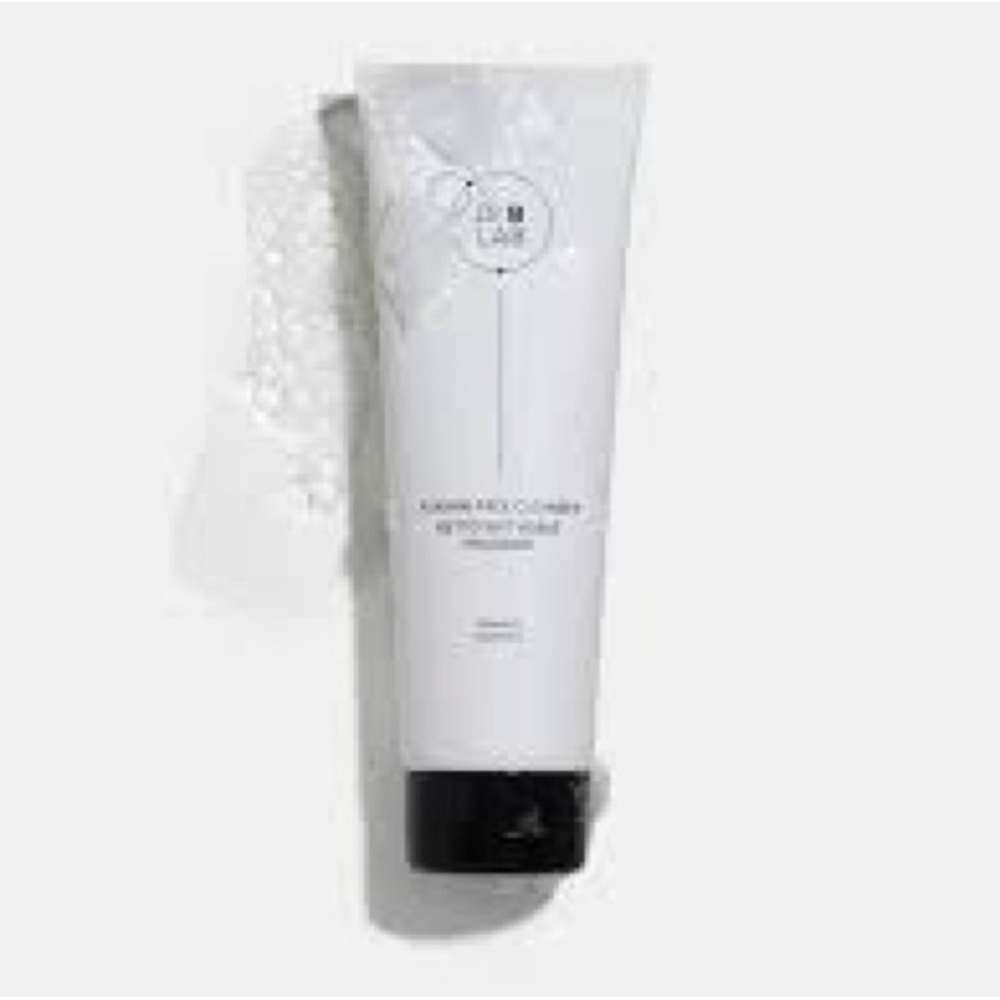 DR. BRANDT SKINCARE
Dr. B. Lab Oil-to-Foam Cleanser